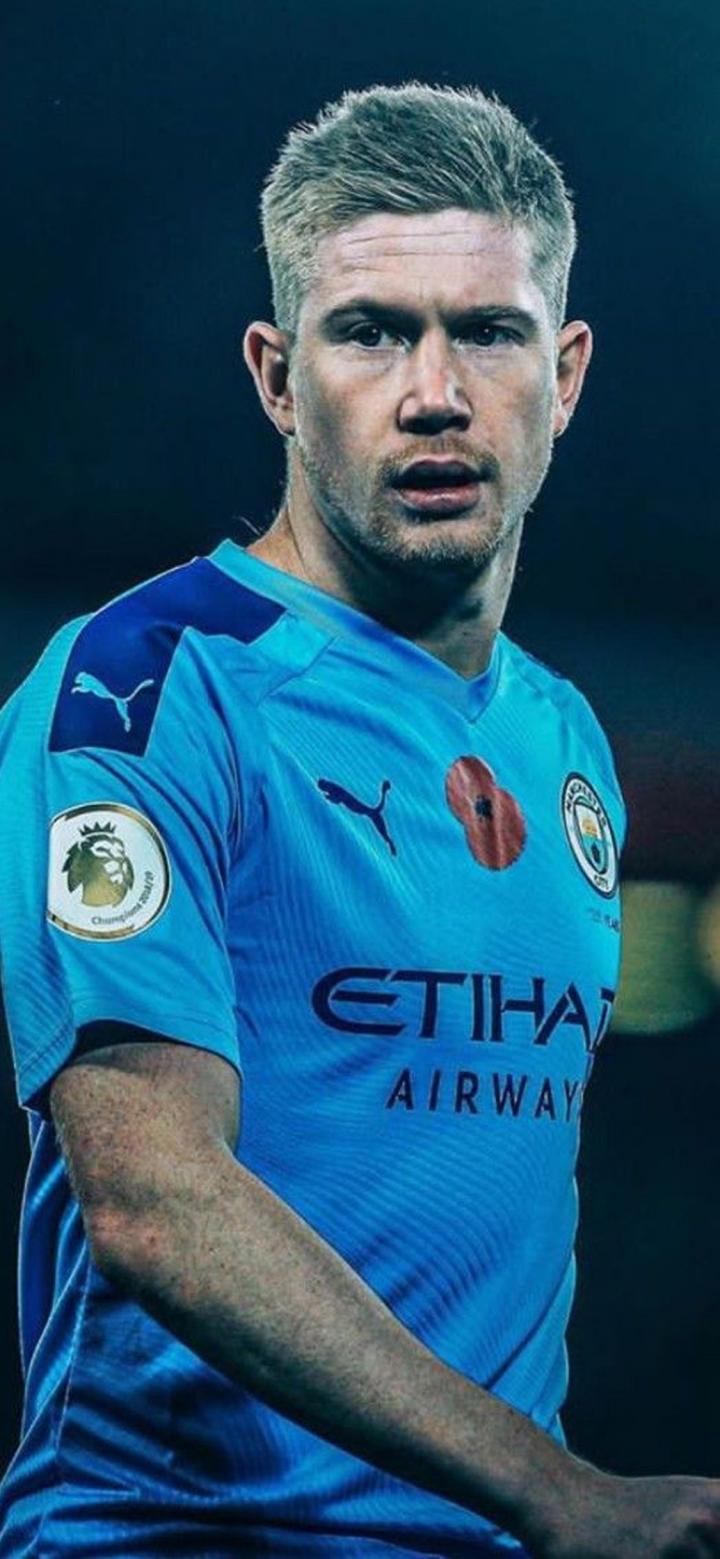 每体：巴萨仍未对莱万做决定，在关注小蜘蛛、凯恩、吉拉西等