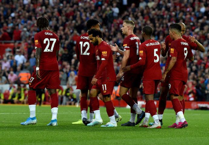 贝纳蒂亚：除了德布劳内，夏窗我们还联系过韦斯利-福法纳